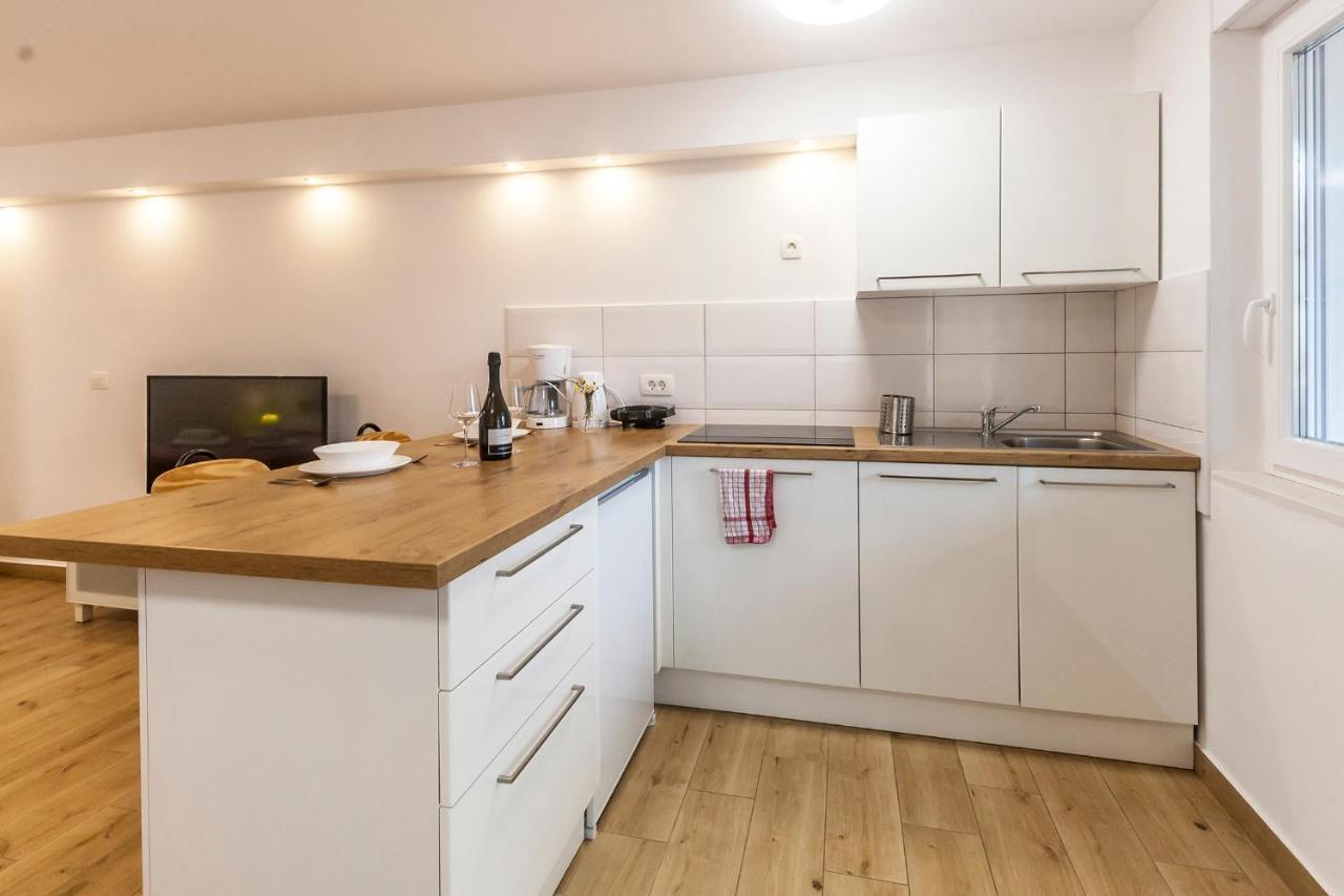 Studio & Apartment 'The Roots Apartments' Near Pula, Istria, Croatia Экстерьер фото