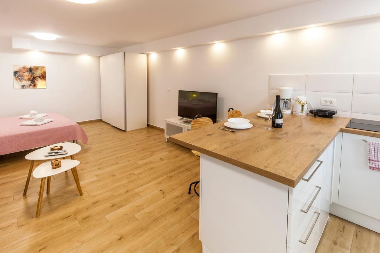 Studio & Apartment 'The Roots Apartments' Near Pula, Istria, Croatia Экстерьер фото